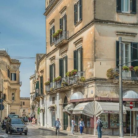 1 Bedroom Awesome Apartment In Lecce Le Экстерьер фото
